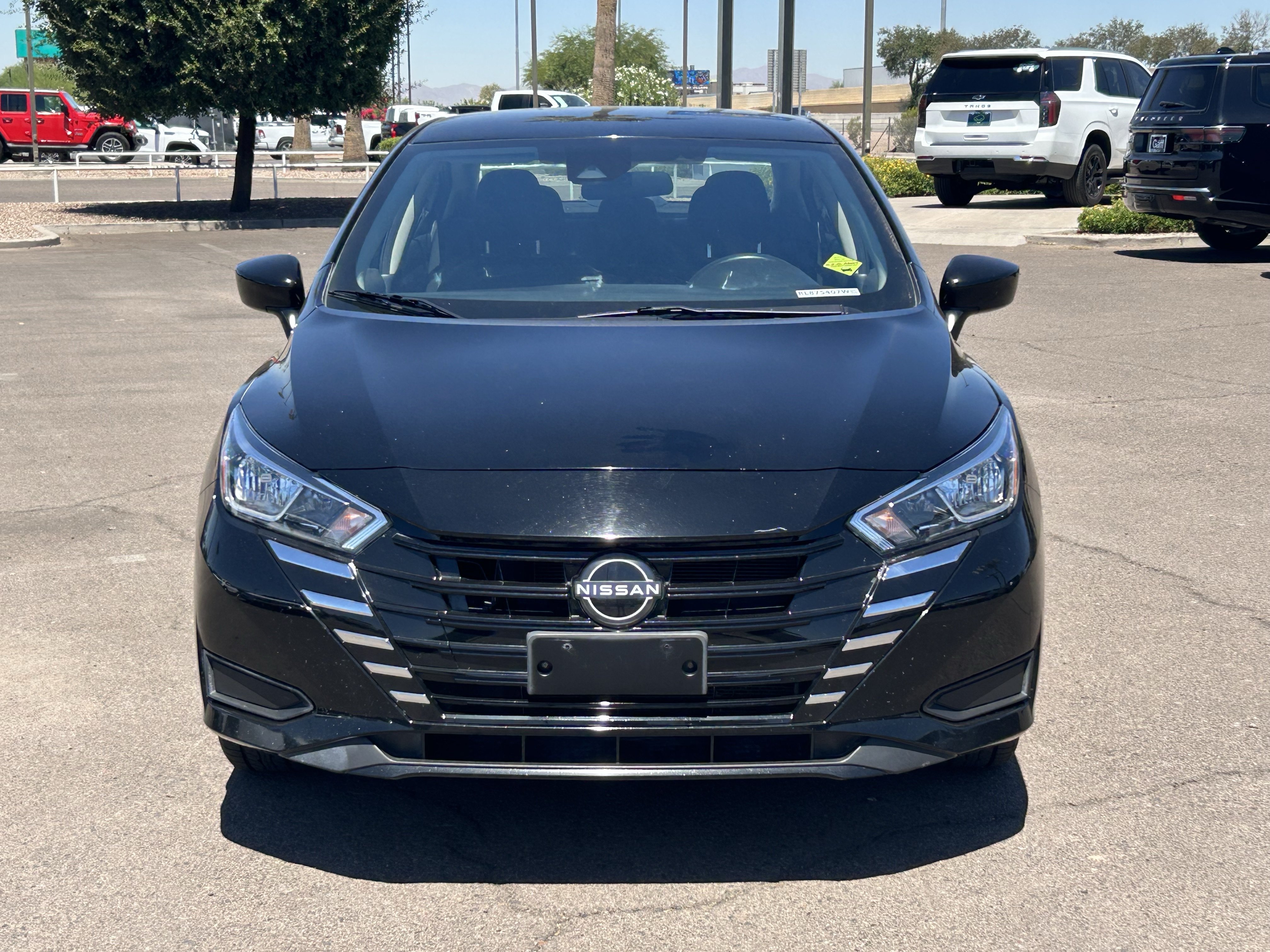 2024 Nissan Versa Sedan SV - Photo 8