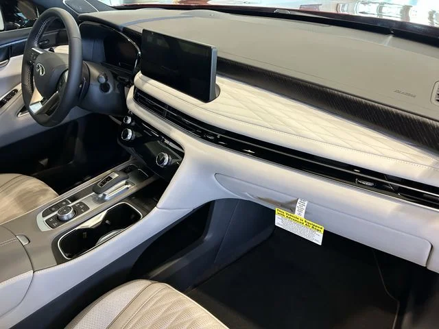 New 2027 2T SUN RED INFINITI Autograph AWD image 13