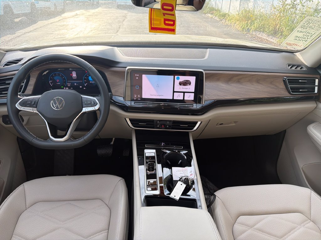 2026 Volkswagen Atlas SE w/Tech - Photo 13