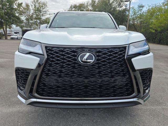 2025 Lexus LX 700h F-Sport - Photo 8