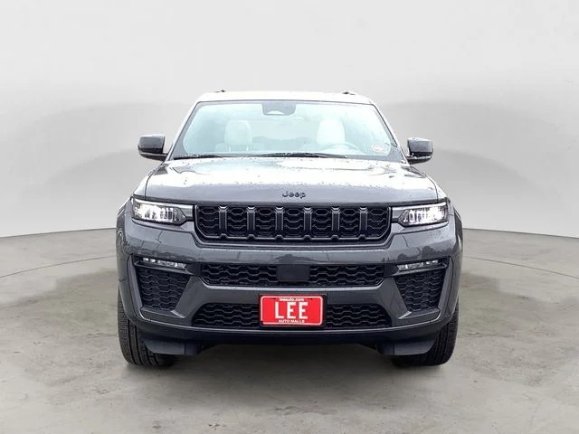 New 2026 Gray Metallic Jeep L LIMITED 4X4 image 9