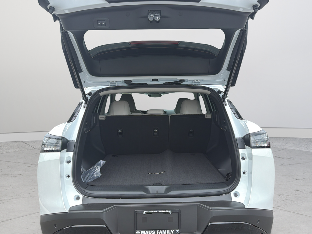 New 2026 White Nissan SV image 15