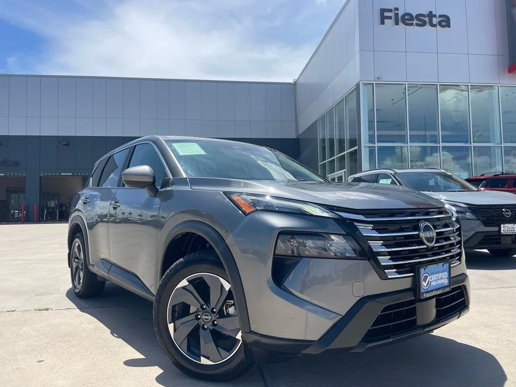 Used 2024 Gray Nissan SV image 1