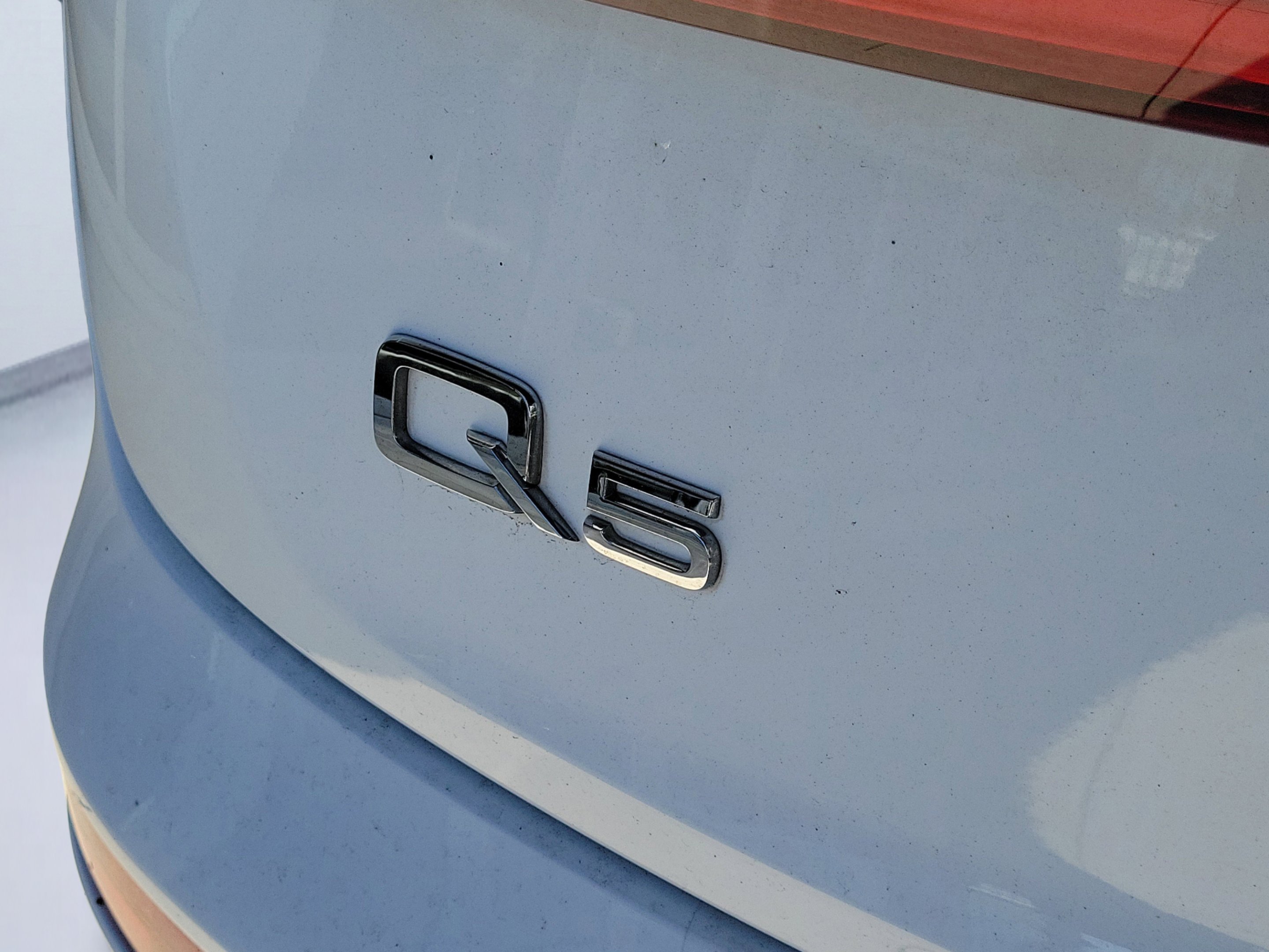Used 2019  Audi Premium image 5