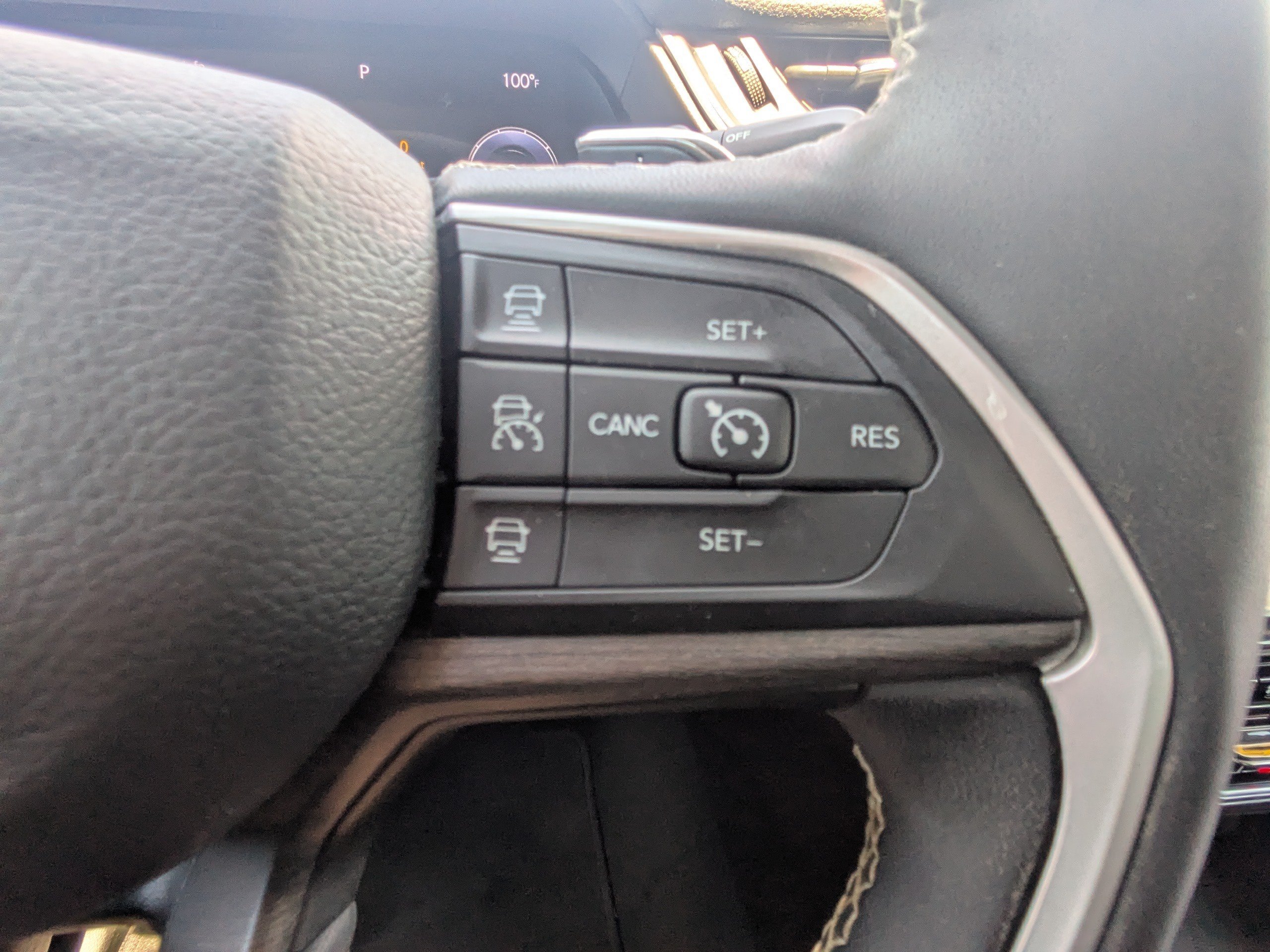 Used 2023 Midnight Sky Jeep Limited image 28