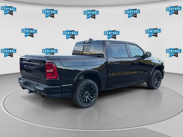 New 2027 Diamond Black Crystal Pearl-Coat Exterior Paint Ram Limited image 5