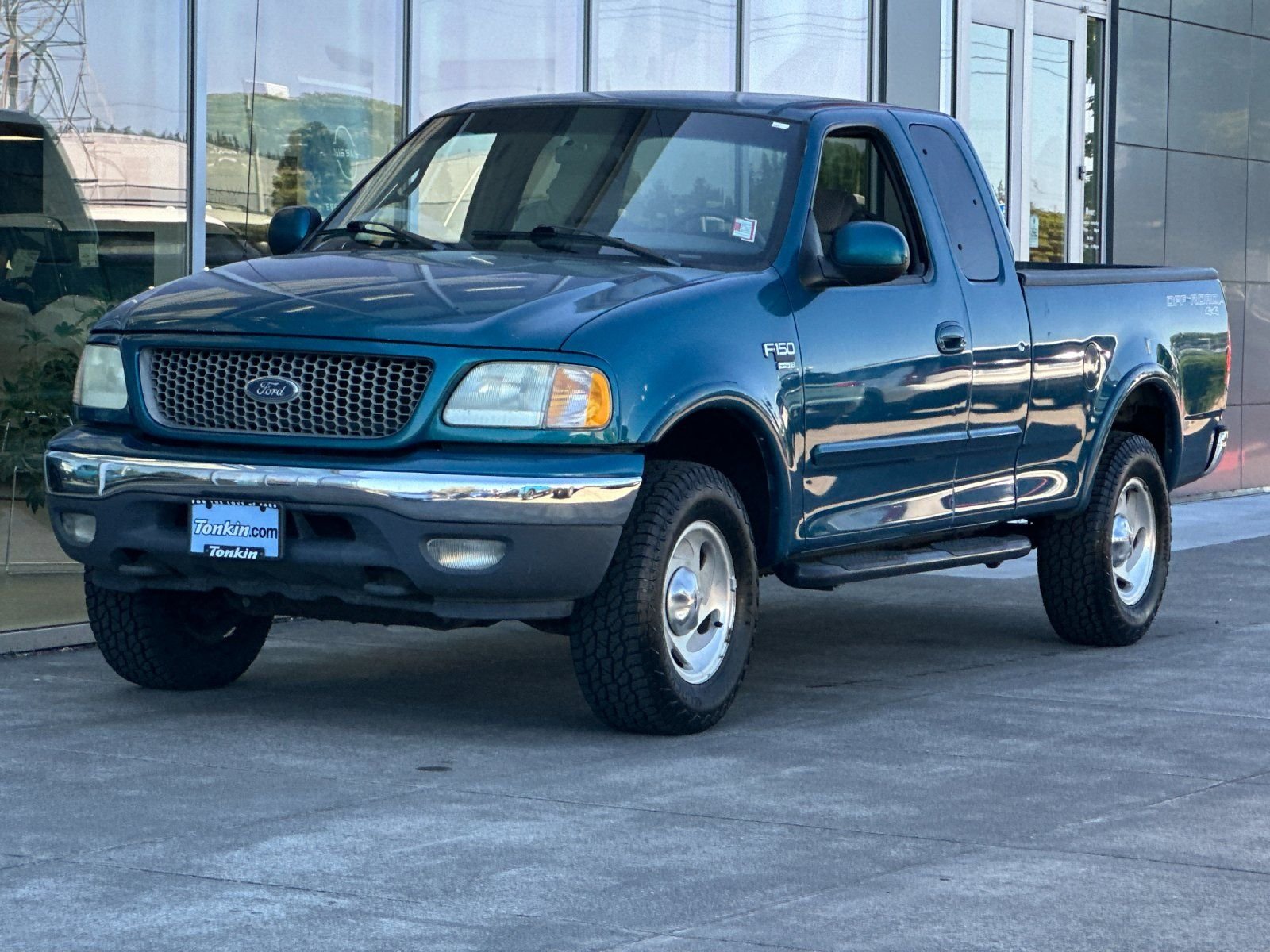 Used 2001 Island Blue Clearcoat Metallic Ford XLT image 7