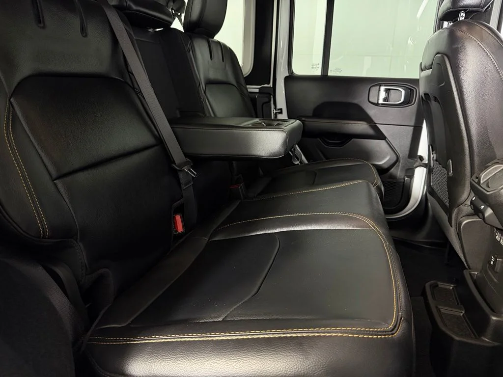 Used 2024 White Jeep Sahara 4xe image 19