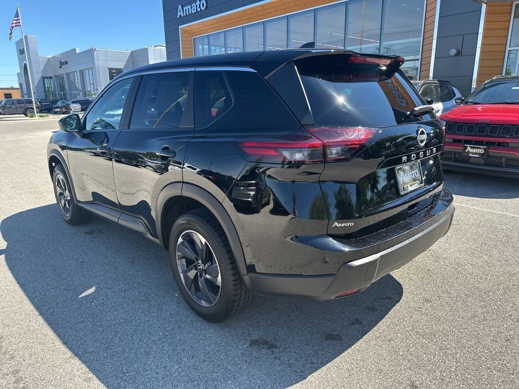 Used 2025 Black Nissan SV image 9