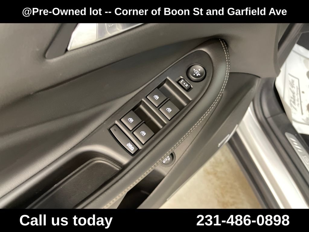 Used 2018 Silver Buick Premium II image 16
