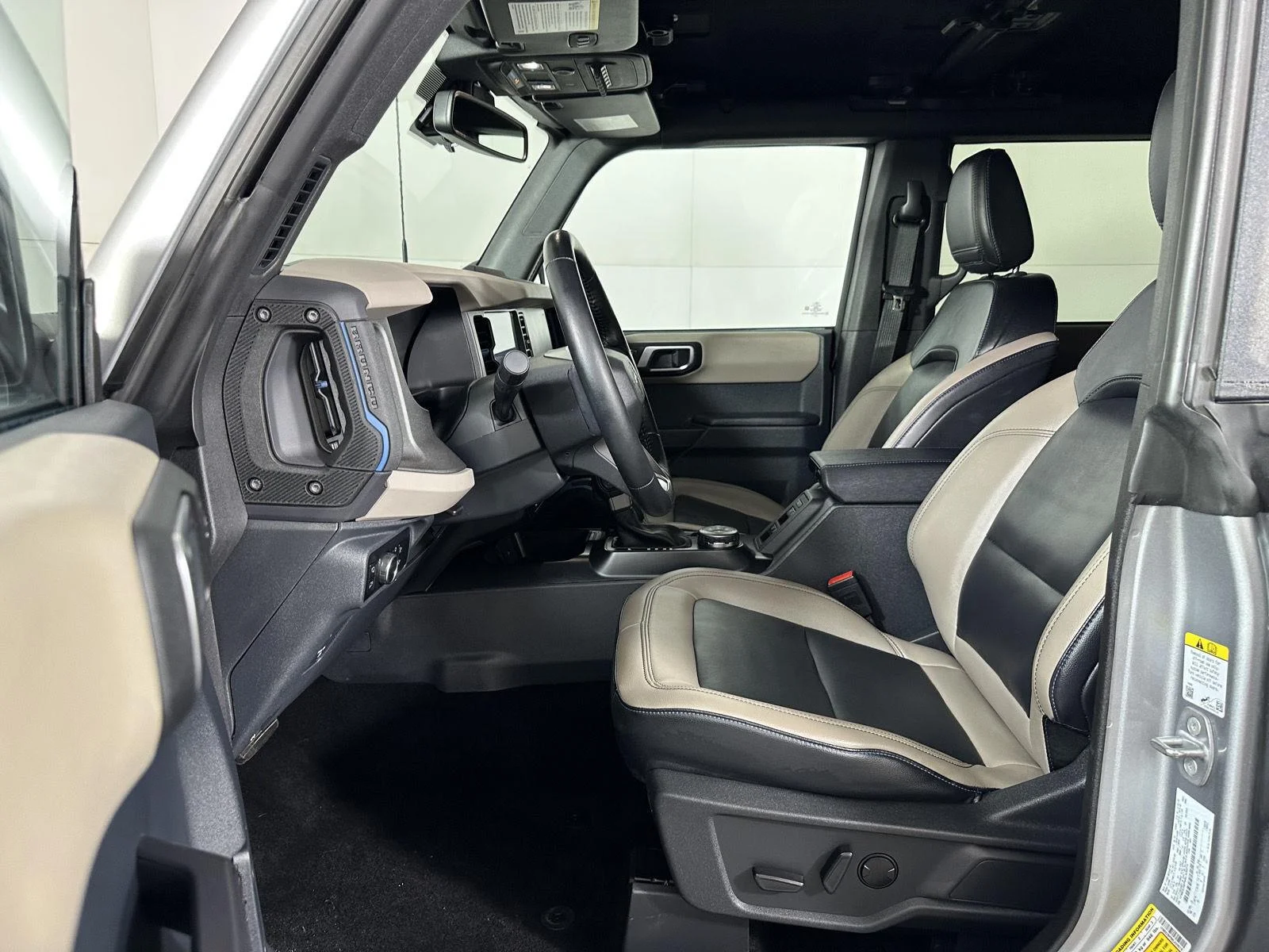 Used 2024 Iconic Silver Ford Wildtrak image 15
