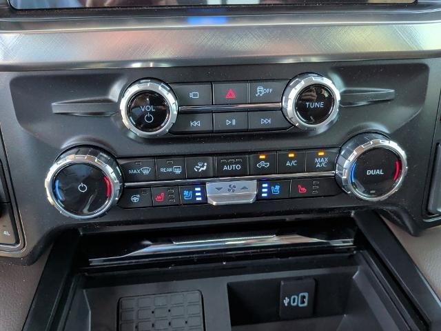 New 2026 Glacier Gray Metallic Tri-Coat Ford F-250® King Ranch® image 84
