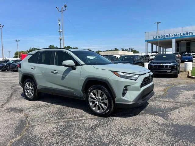 2022 Toyota RAV4 XLE Premium
