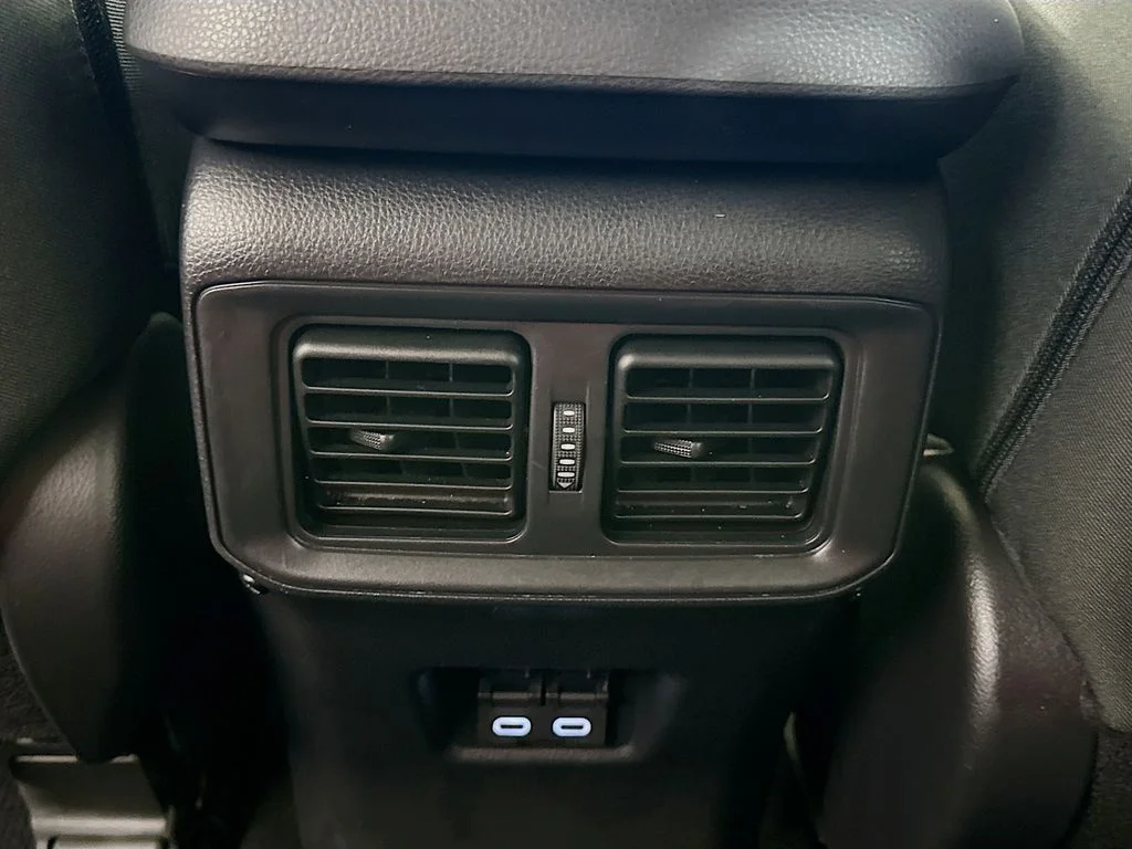 Used 2025 Silver Sky Metallic Toyota Hybrid XLE image 23
