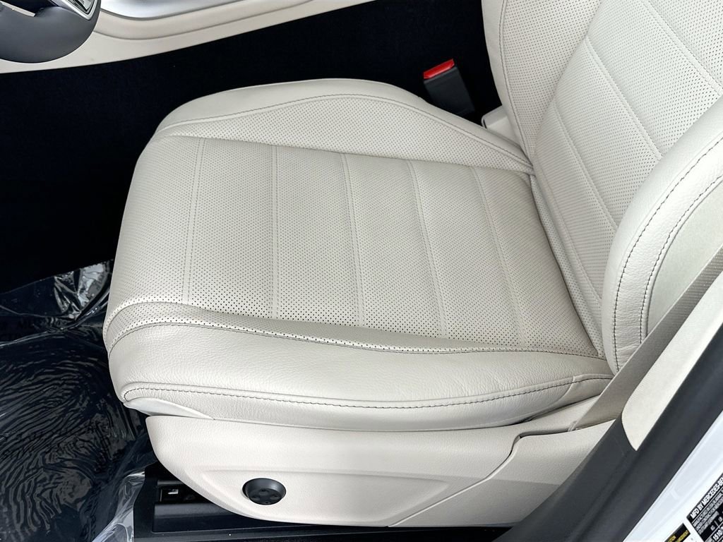 New 2026 Polar White Mercedes-Benz GLE 450 image 54