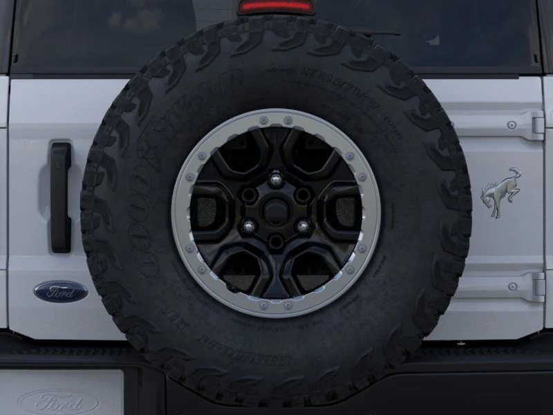 New 2026 Oxford White Ford Badlands® image 24