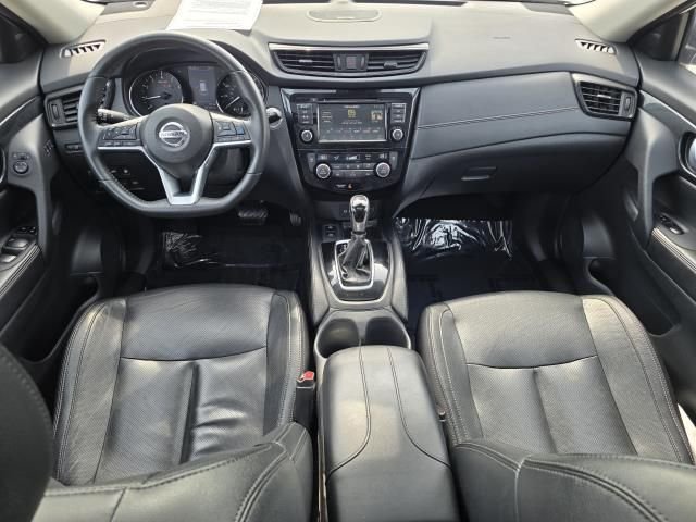 Used 2019  Nissan SL image 13