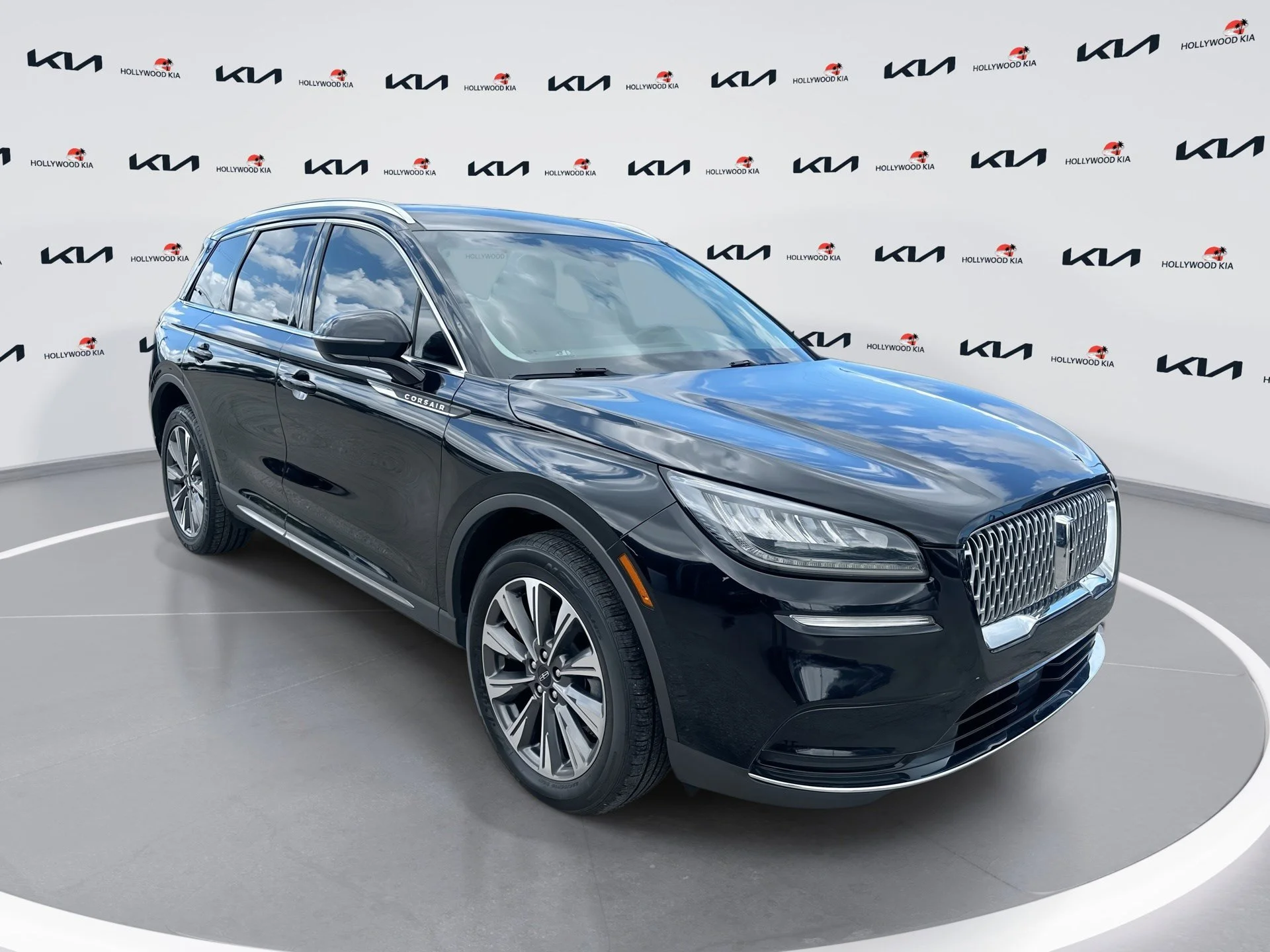 2022 Lincoln Corsair Reserve FWD's photo