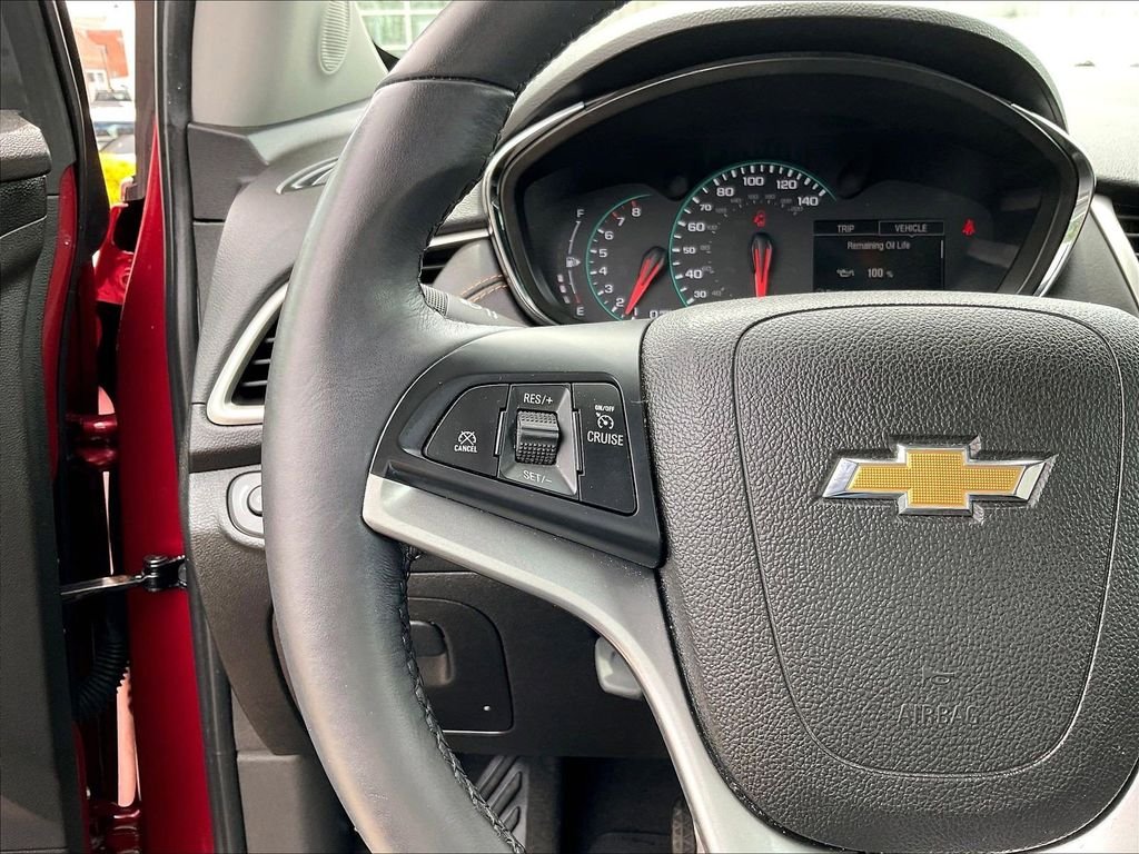Used 2018 Red Chevrolet LT image 23