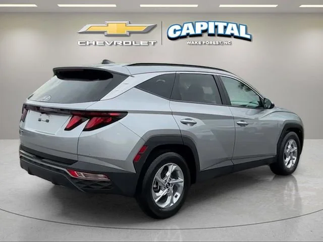 Used 2024 Silver Hyundai SEL image 5