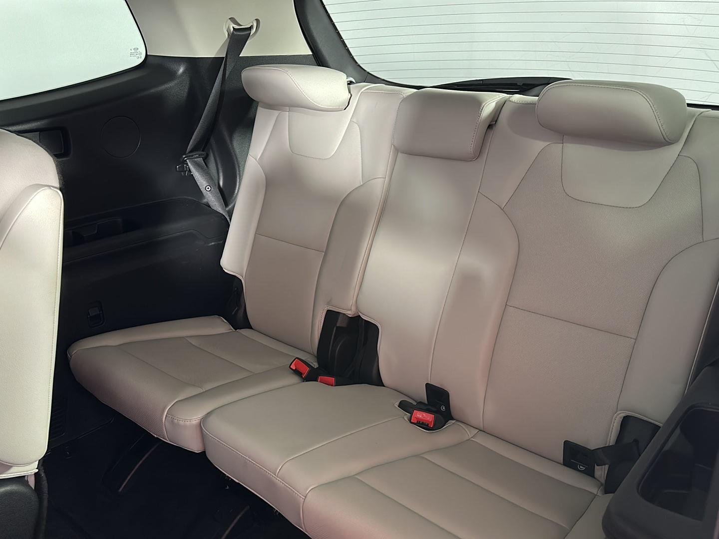 Used 2021 Ebony Black Kia EX image 28