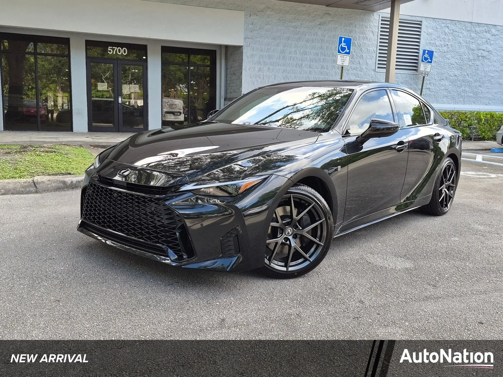 2026 Lexus IS  350 F SPORT DESIGN