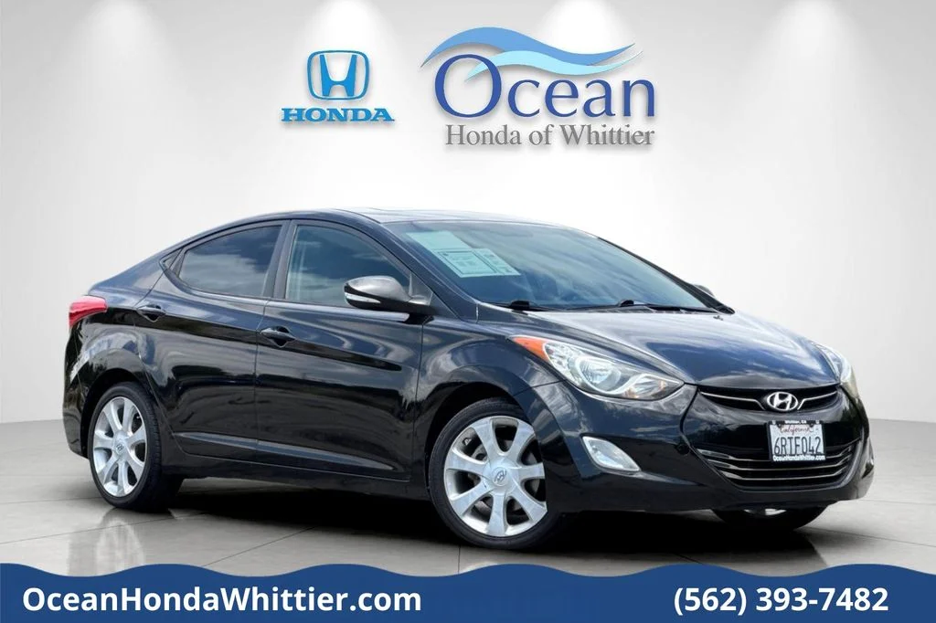2011 Hyundai Elantra 1.8 Limited A/T's photo