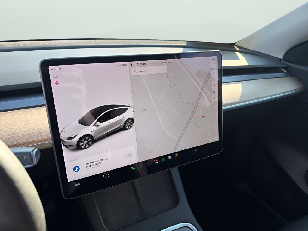 Used 2021 White Tesla Long Range image 15