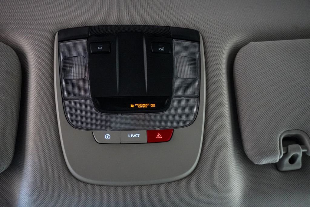 Used 2022 Gray Kia EX image 28
