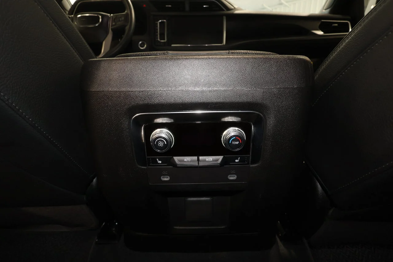 Certified Used 2024 White Frost Tricoat GMC Denali image 32