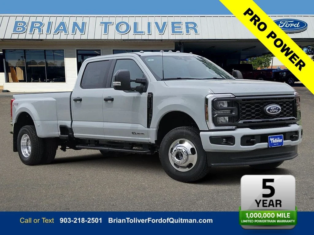 2026 Ford F-350 XL 4x4 Crew Cab 8' Box DRW's photo