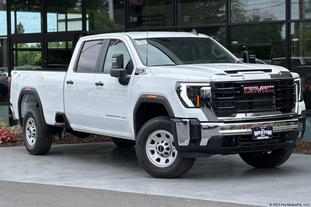 2026 GMC Sierra 4WD Crew Cab Standard Box Pro's photo