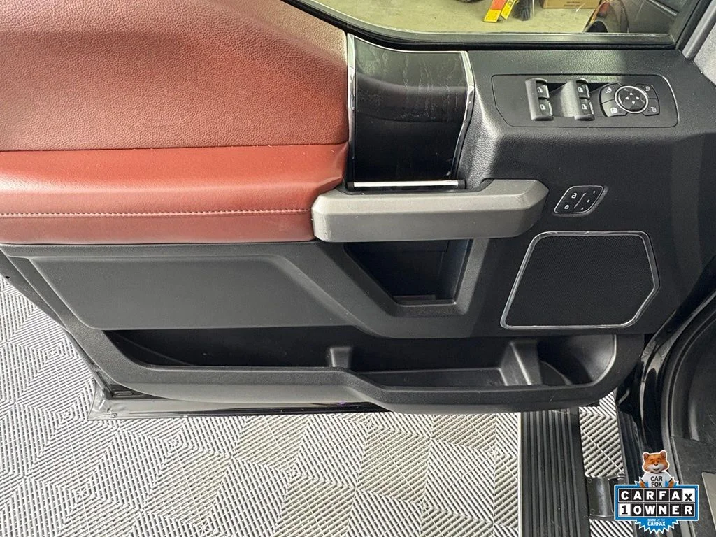 Used 2018 Black Ford Platinum image 14