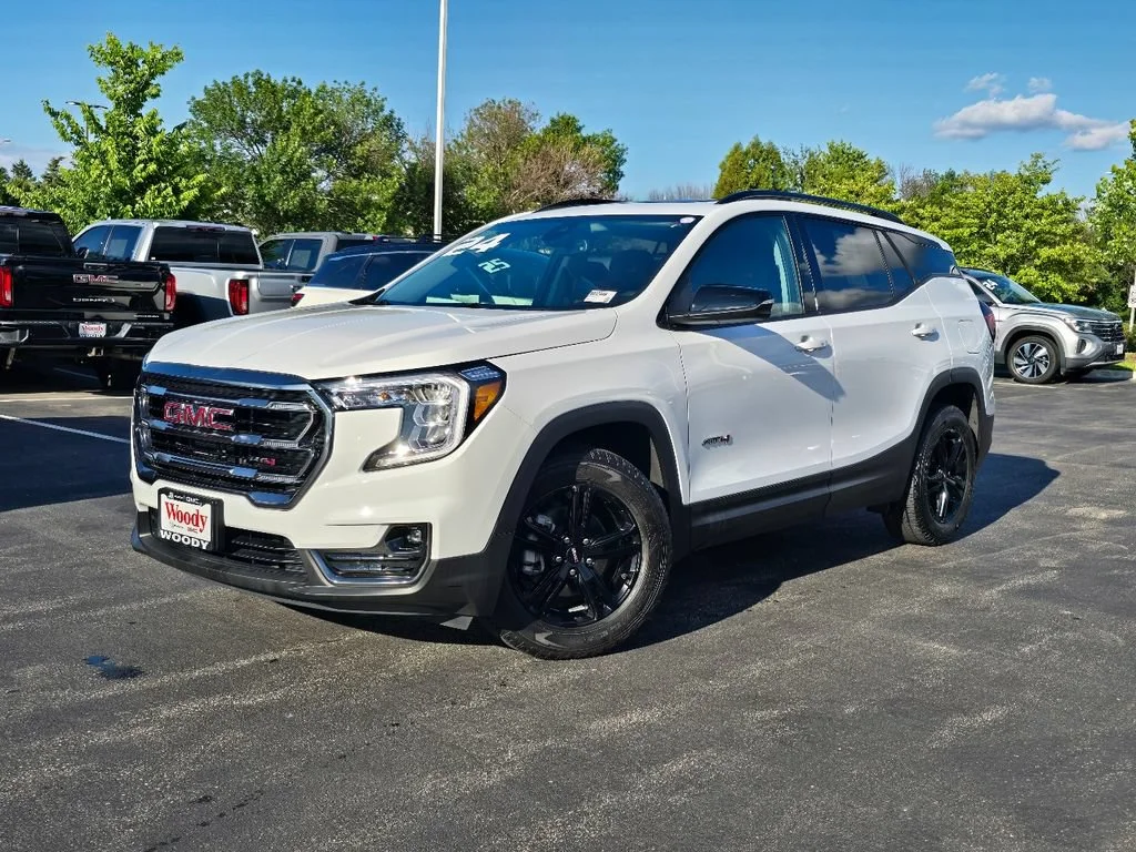 3GKALYEG8RL247044