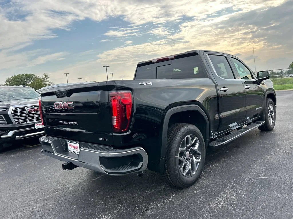 New 2026 Onyx Black GMC SLT image 8