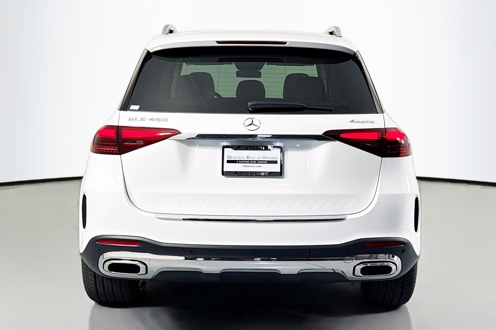 New 2026 Polar White Mercedes-Benz GLE 450 4MATIC® SUV image 3