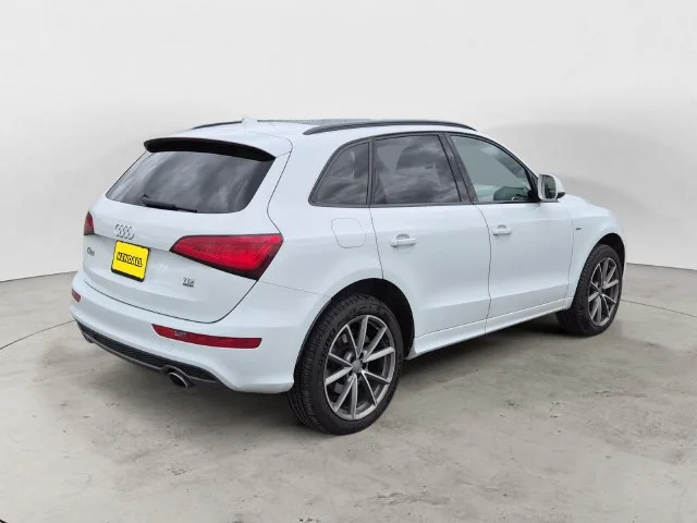 Used 2015 Glacier White Audi 3.0T Premium Plus image 5