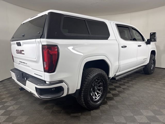 Used 2022 Summit White GMC Denali image 3