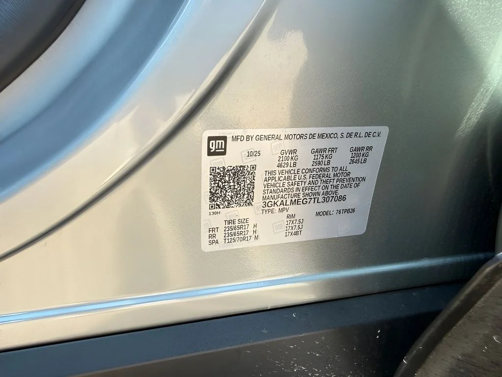 Used 2026 Silver GMC Elevation image 36