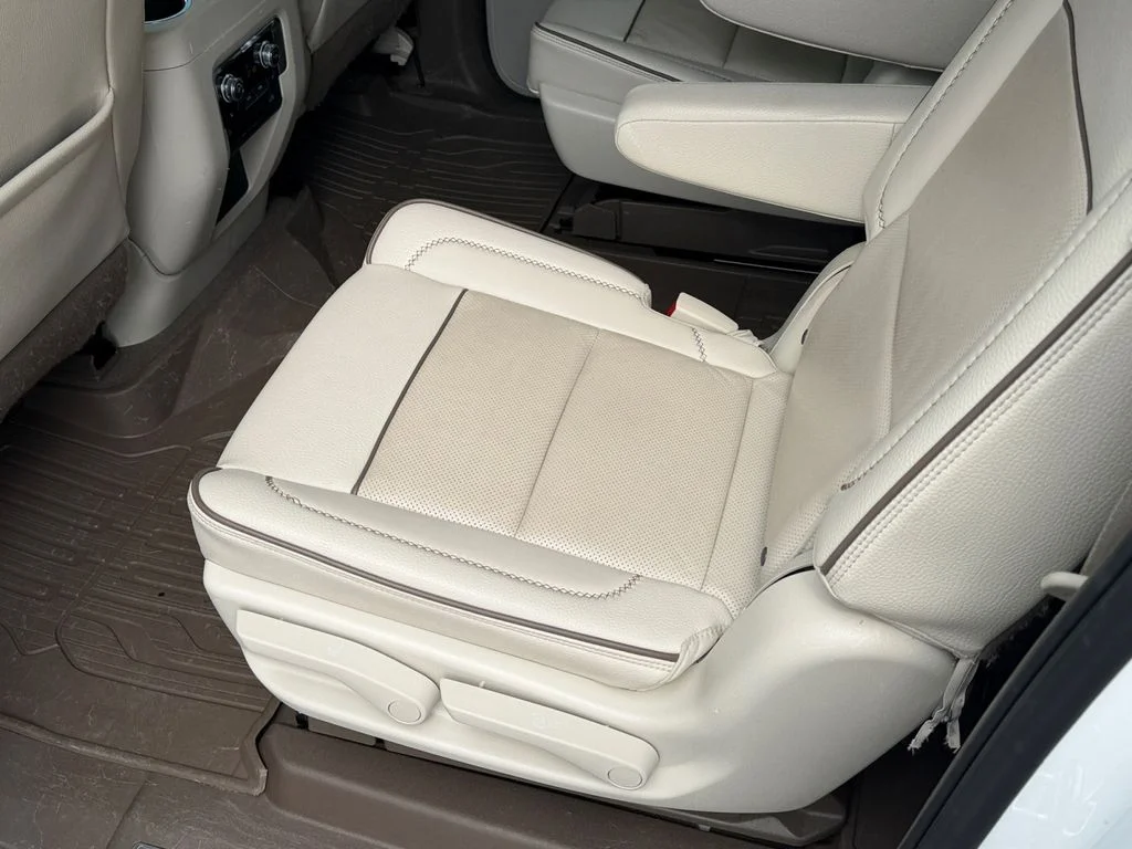 2022 GMC Yukon XL Denali - Photo 38