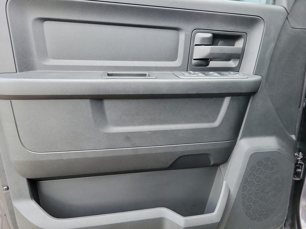 New 2026 Granite Crystal Metallic Clear-Coat Exterior Paint RAM  image 18