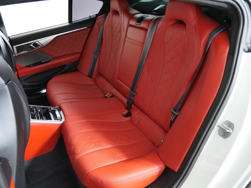 Used 2021 Alpine White BMW Base image 30