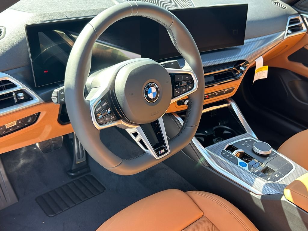 New 2026 Portimao Blue Metallic BMW eDrive40 image 13