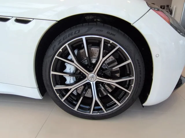 2026 Maserati GranCabrio Base - Photo 10