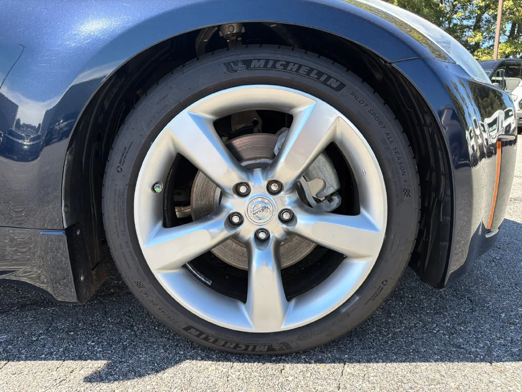 Used 2007 Blue Nissan Touring image 12