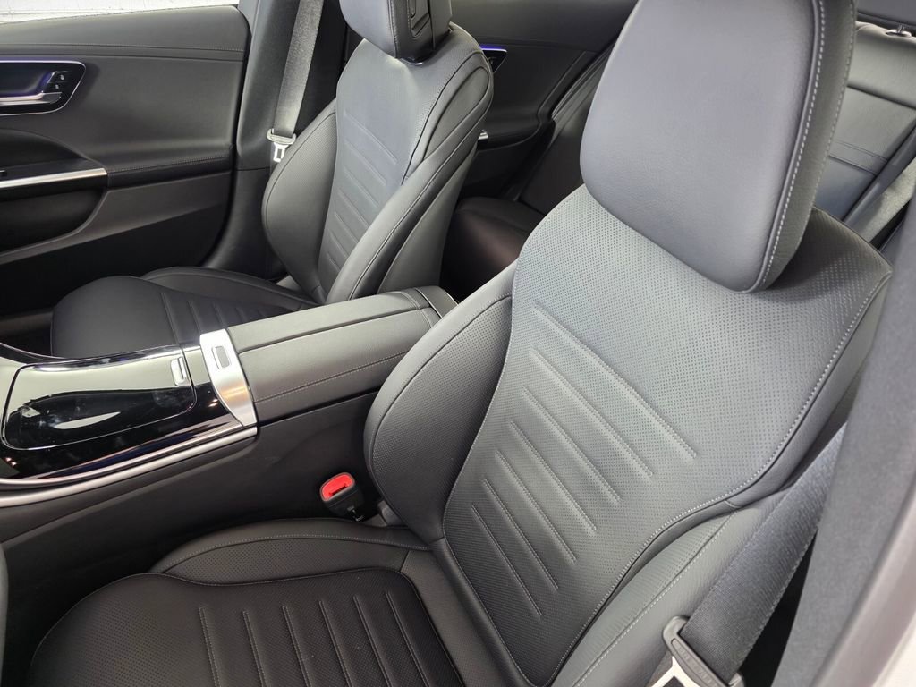 2026 Mercedes-Benz C-Class Sedan AMG C43 - Photo 25