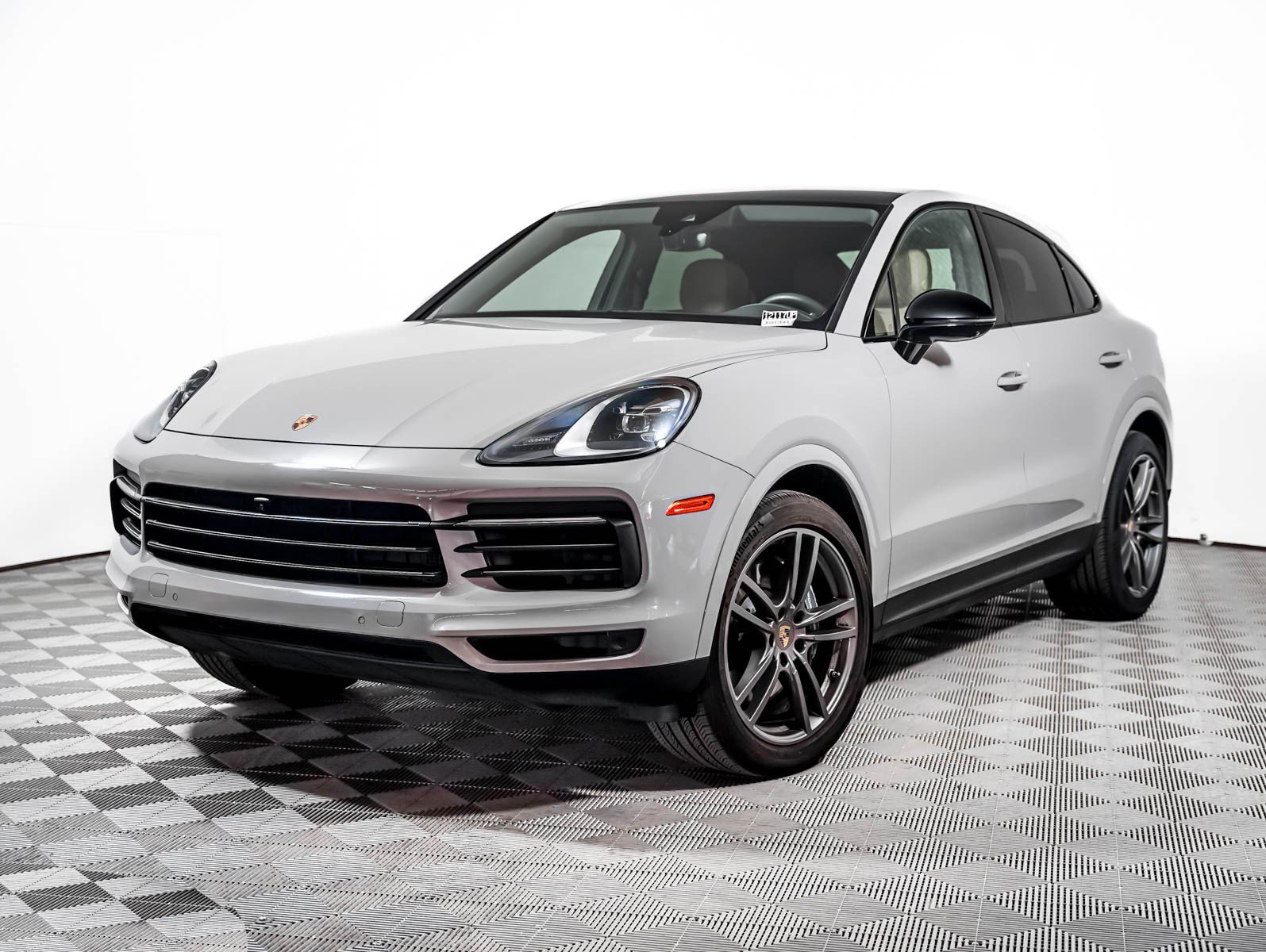 2023 Porsche Cayenne Coupe