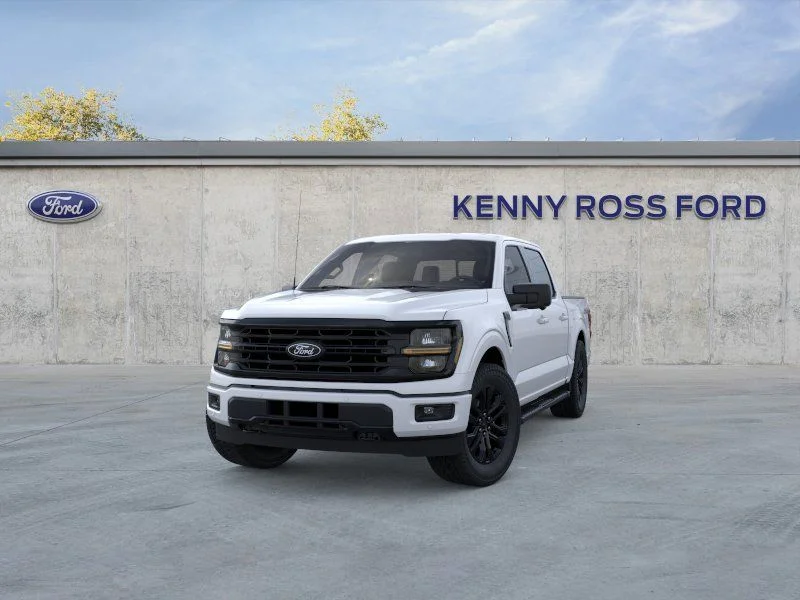 New 2026 Oxford White Ford XLT image 2