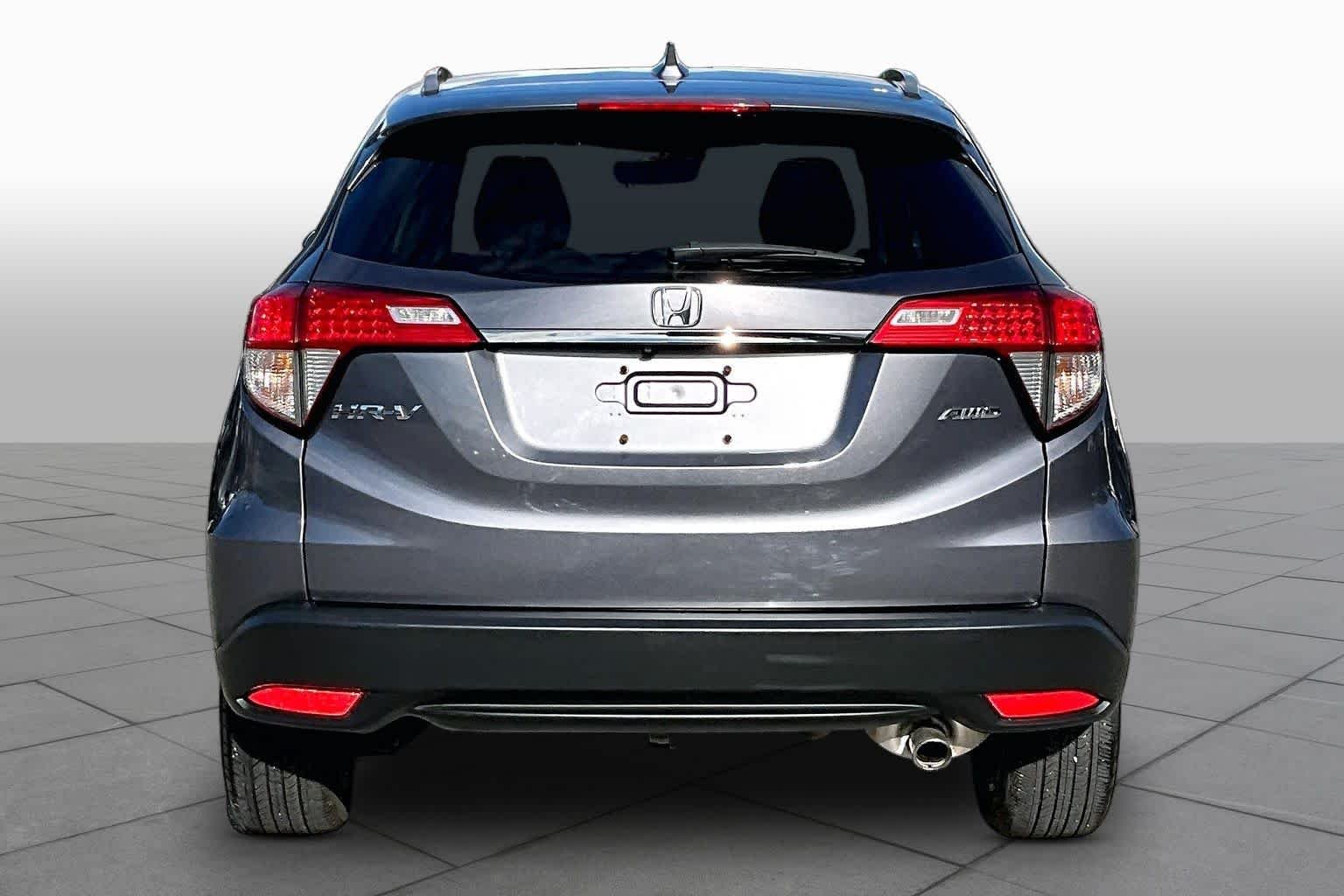 Used 2022 Modern Steel Metallic Honda EX image 5