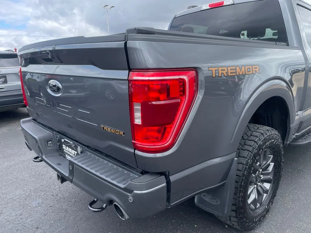 Used 2023 Gray Metallic Ford Tremor image 31